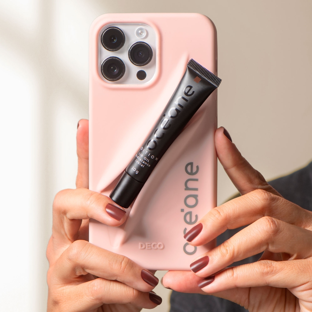 Capa Beauty Clip + Lip Oil Océane - iPhone 15